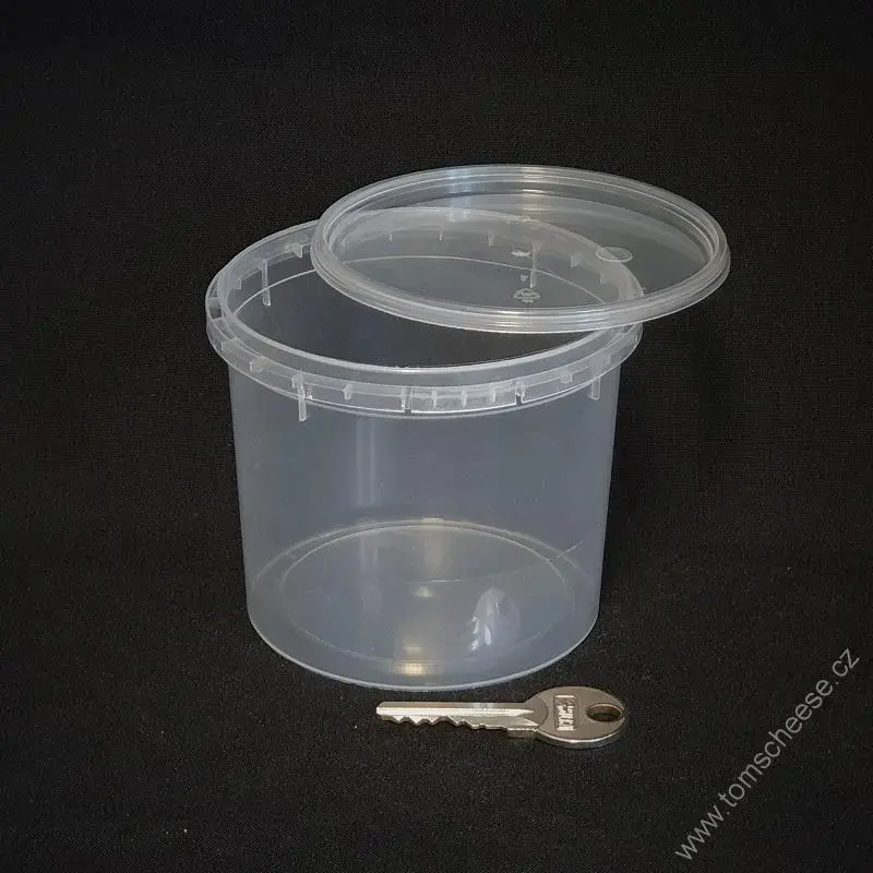 Kelímek transparentní s víčkem - 365 ml
